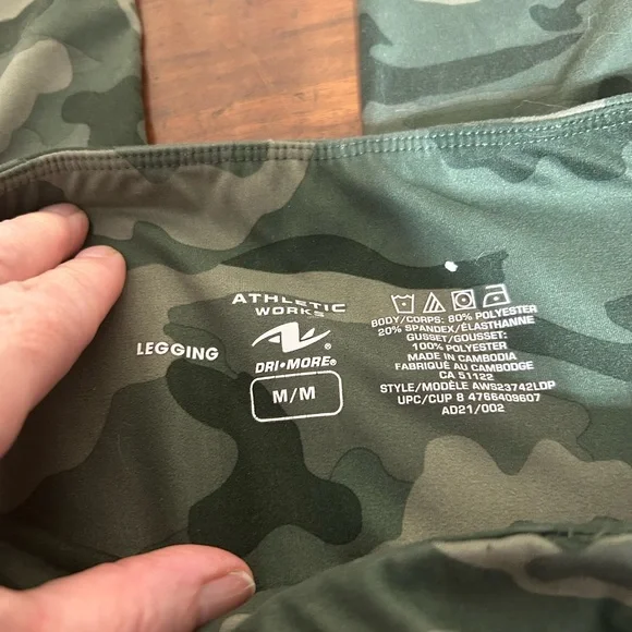 Athletic Works Dri More Green Camo Leggings Size M - Picture 5 of 7